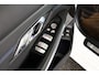 BMW 3-Serie 330e M-Sport Panorama / Opendak / Pilot assist / Harmankardon / HUD