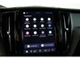 Volvo XC60 2.0 T6 Plug-in hybrid AWD Ultimate Black Edition / Opendak / Harmankardon / Memory / Trekhaak