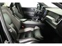 Volvo XC60 2.0 T6 Plug-in hybrid AWD Ultimate Black Edition / Opendak / Harmankardon / Memory / Trekhaak