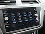 Volkswagen Tiguan 1.4 TSI 4Motion R Line 150pk | Trekhaak Af Fabriek | 360 Camera | Head Up | Adaptive Cruise | Lederen Sporstoelen Memory & Verwarmd | BLIS | Virtual | Navigatie | DAB | 19"L.M |