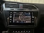 Volkswagen Tiguan 1.5 TSI 150pk DSG R-Line Business Panoramadak Camera Virtual Cockpit Stoelverwarming