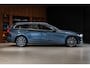 Volvo V60 2.0 B4 Business Pro Harman Kardon l Stoelverwarming | Apple CarPlay | Adapt. Cruise l Dealer Onderhouden