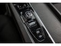 Volvo V60 2.0 B4 Business Pro Harman Kardon l Stoelverwarming | Apple CarPlay | Adapt. Cruise l Dealer Onderhouden