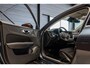 Volvo V60 2.0 B4 Business Pro Harman Kardon l Stoelverwarming | Apple CarPlay | Adapt. Cruise l Dealer Onderhouden