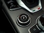 Alfa Romeo Giulia 2.0T Veloce 280pk AWD Full Option! | Pano-dak | Harman/Kardon | Ragazzon | Adapt. cruise | CarPlay