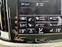 Volvo V60 Cross Country B5 AWD Ultimate | Trekhaak | Dodehoekdetectie | Carplay |