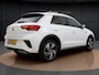 Volkswagen T-Roc 1.5 TSI R-Line | Camera | Side Assist | ACC | Elek. Achterklep | Stoelverwarming | Keyless | Spiegelpakket | 18'' |