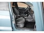 Volkswagen T-Roc 1.5 TSI 150pk DSG R-Line Business+ Black Style Trekhaak Camera Beats Stoelverwarming LED Navigatie