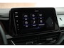 Volkswagen T-Roc 1.5 TSI 150pk DSG R-Line Business+ Black Style Trekhaak Camera Beats Stoelverwarming LED Navigatie