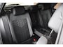 Volkswagen T-Roc 1.5 TSI 150pk DSG R-Line Business+ Black Style Trekhaak Camera Beats Stoelverwarming LED Navigatie