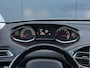 Peugeot 308 SW 1.2 PureTech Style Panoramadak - Led - Navi - Cruise - Clima