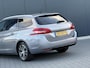 Peugeot 308 SW 1.2 PureTech Style Panoramadak - Led - Navi - Cruise - Clima