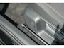 Volkswagen T-Roc Life First Edition, (2026) | 'App-Connect' draadloze smartphone integratie | Automatische afstandsregeling (Adaptive Cruise Control) | Buitenspiegels elektrisch instel-, verwarm- en inklapbaar
