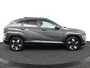 Hyundai Kona 1.6 GDI HEV Premium Sky | Lederen Bekleding | Apple Carplay/Android Auto | Voor- en Achter stoelen Verwarmd | Blind-spot Collission Assist |  Schuif- / Kanteldak | ACTIEPRIJS, VRAAG NAAR DE VOORWAARDEN |
