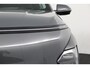Hyundai Kona 1.6 GDI HEV Premium Sky | Lederen Bekleding | Apple Carplay/Android Auto | Voor- en Achter stoelen Verwarmd | Blind-spot Collission Assist | Schuif- / Kanteldak |