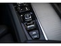 Volvo XC60 2.0 T6 Plug-in hybrid AWD Inscription | Luchtvering | Trekhaak | 360 Camera | Adaptieve Cruise Control | Gelamineerd Glas | Lighting Pack |