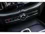 Volvo XC60 2.0 T6 Plug-in hybrid AWD Inscription | Luchtvering | Trekhaak | 360 Camera | Adaptieve Cruise Control | Gelamineerd Glas | Lighting Pack |