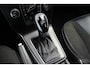 Volvo V40 2.0 D2 Inscription R-Design / Camera / Leder&Alcantara / Keyless / 17'' / Dodehoek / Getint glas / Stoelverwarming / Cruise Control