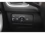 Volvo V40 2.0 D2 Inscription R-Design / Camera / Leder&Alcantara / Keyless / 17'' / Dodehoek / Getint glas / Stoelverwarming / Cruise Control