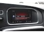 Volvo V40 2.0 D2 Inscription R-Design / Camera / Leder&Alcantara / Keyless / 17'' / Dodehoek / Getint glas / Stoelverwarming / Cruise Control