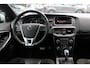Volvo V40 2.0 D2 Inscription R-Design / Camera / Leder&Alcantara / Keyless / 17'' / Dodehoek / Getint glas / Stoelverwarming / Cruise Control
