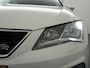 SEAT Leon ST 1.5T 131pk FR Trekhaak Navi via Apple Carplay Android Stoelverwarming Lmv 17" Dual-ECC Privacy Glass DAB Cruise Control Winterpack Sportstoelen Licht+Regensensor Isofix Keurige auto! 1.400KG Trekgewicht Origineel Nederlandse Auto Super nette auto!