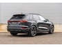 Audi Q6 e-tron 388pk S Edition Quattro 100 kWh | Panoramadak | Luchtvering | Trekhaak | Topview | Sportstoel Plus | Bijrijdersscherm | Stuur- / Stoelverwarming