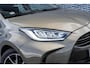 Toyota Yaris 1.5 Hybrid Dynamic | Trekhaak | Navigatie | Apple Carplay | Android Auto | Achteruitrijcamera | LED Koplampen | Keyless Entry | All-Season banden | Climate Control | Cruise Control Adaptief
