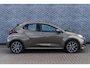 Toyota Yaris 1.5 Hybrid Dynamic | Trekhaak | Navigatie | Apple Carplay | Android Auto | Achteruitrijcamera | LED Koplampen | Keyless Entry | All-Season banden | Climate Control | Cruise Control Adaptief
