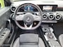Mercedes-Benz A-klasse 200 AMG Line NL-Auto ! BTW-Auto ! Panoramadak, 19" LM-velgen, Cruise-Control, Climate-Control, Led, Verwarmde voorstoelen.