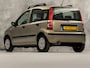 Fiat Panda 1.2 Sport (PANORAMADAK, AIRCO, RADIO, SPORTSTOELEN, PARKEERSENSOREN, NIEUWE APK, NIEUWSTAAT)