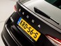 Skoda Octavia Combi 1.4 TSI iV PHEV Business Edition Plus 218Pk Automaat (VIRTUAL COCKPIT, APPLE CARPLAY, GROOT NAVI, CAMERA, STOELVERWARMING, SPORTSTOELEN, GETINT GLAS, CRUISE, NIEUWE APK, NIEUWSTAAT)