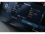 Volvo XC60 2.0 T6 Plug-in hybrid AWD Ultra Dark | Panoramadak | Luchtvering |  Camera | Harman Kardon Audio  | Elektrische stoelen met geheugen | Stoel en stuurwielverwarming | Trekhaak | Elektrische Achterklep | Parkeersensoren