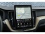 Volvo XC60 2.0 T6 Plug-in hybrid AWD Ultra Dark | Panoramadak | Luchtvering |  Camera | Harman Kardon Audio  | Elektrische stoelen met geheugen | Stoel en stuurwielverwarming | Trekhaak | Elektrische Achterklep | Parkeersensoren