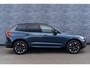 Volvo XC60 2.0 T6 Plug-in hybrid AWD Ultra Dark | Panoramadak | Luchtvering |  Camera | Harman Kardon Audio  | Elektrische stoelen met geheugen | Stoel en stuurwielverwarming | Trekhaak | Elektrische Achterklep | Parkeersensoren