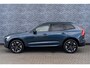 Volvo XC60 2.0 T6 Plug-in hybrid AWD Ultra Dark | Panoramadak | Luchtvering |  Camera | Harman Kardon Audio  | Elektrische stoelen met geheugen | Stoel en stuurwielverwarming | Trekhaak | Elektrische Achterklep | Parkeersensoren