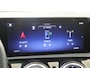 Mercedes-Benz A-klasse 180 AMG Line Panoramadak / Keyless Entry / Parkeercamera / Stoelverwarming /