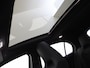 Mercedes-Benz A-klasse 180 AMG Line Panoramadak / Keyless Entry / Parkeercamera / Stoelverwarming /