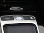 Mercedes-Benz A-klasse 180 AMG Line Panoramadak / Keyless Entry / Parkeercamera / Stoelverwarming /