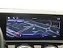 Mercedes-Benz A-klasse 180 AMG Line Panoramadak / Keyless Entry / Parkeercamera / Stoelverwarming /