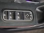 Mercedes-Benz A-klasse 180 AMG Line Panoramadak / Keyless Entry / Parkeercamera / Stoelverwarming /