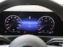 Mercedes-Benz A-klasse 180 AMG Line Panoramadak / Keyless Entry / Parkeercamera / Stoelverwarming /