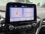Ford Fiesta 1.0 EcoBoost Hybrid ST-Line 125PK Cruise Carplay-Navi Climate Parkeersensoren Achter 17'' Velgen Privacy Glass *Sportief*