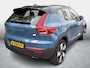 Volvo XC40 Recharge Plus 70 kWh | Adaptieve Cruise Control | Dodehoek Detectie | Stoel en Stuurverwarming | 20” | Nubuck Bekleding |