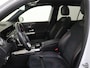 Mercedes-Benz GLB 180 Business Solution AMG Panoramadak / Memory Seats / Parkeercamera / Nightpakket / Sfeerverlichting /