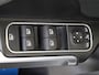 Mercedes-Benz GLB 180 Business Solution AMG Panoramadak / Memory Seats / Parkeercamera / Nightpakket / Sfeerverlichting /