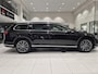Volkswagen Passat Variant 1.5 TSI Elegance Business R | Panoramadak | Trekhaak | Navi Pack | Adaptieve cruise control | Camera | PDC | R-line