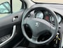 Peugeot 308 1.6 VTi XT 5 deurs! NL AUTO NAP! PANORAMA l AIRCO ECC l CRUISE l LMV! TOPSTAAT l GOED ONDERHOUDEN!