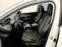 Peugeot 5008 1.2 PureTech Allure 7P Camera, Navi, Cruise control, Lichtmetalen velgen, Apple carplay, Half leder, Virtual desk
