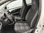Peugeot 108 1.0 e-VTi Allure | Appe Carplay/Android Auto | Achteruitrij Camera | Airco | Snelheidsbegrenzer | Privacy Glas | 15" LMV |
